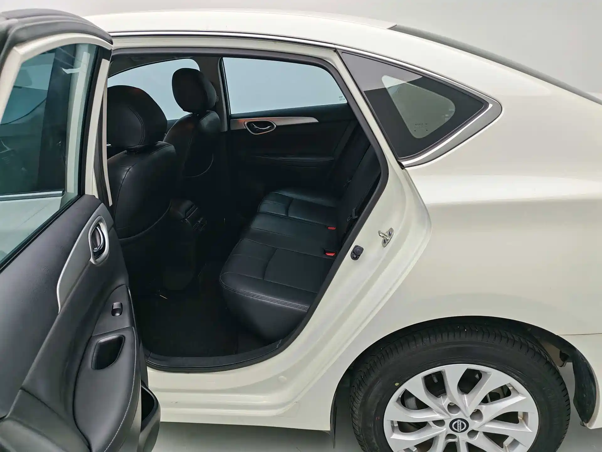 Photo 10 - Nissan Sylphy