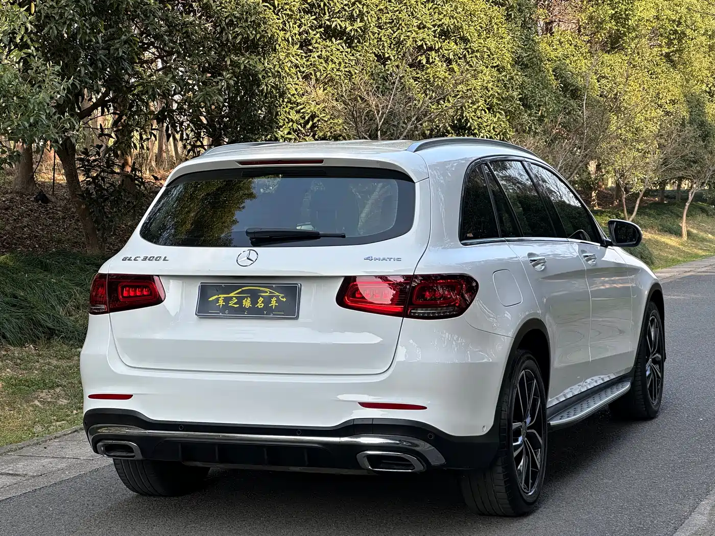 Mercedes-Benz GLC 2020 Facelift GLC 300 L 4MATIC Dynamic фото 15