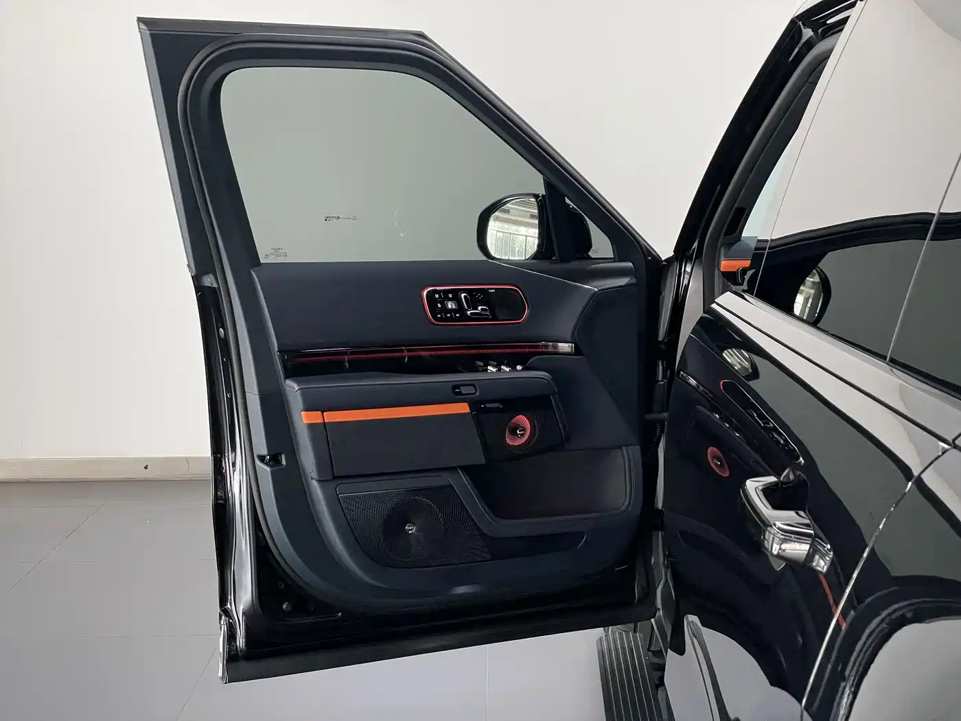 Zeekr 9X 2025 Model Gloss Black Edition фото 18