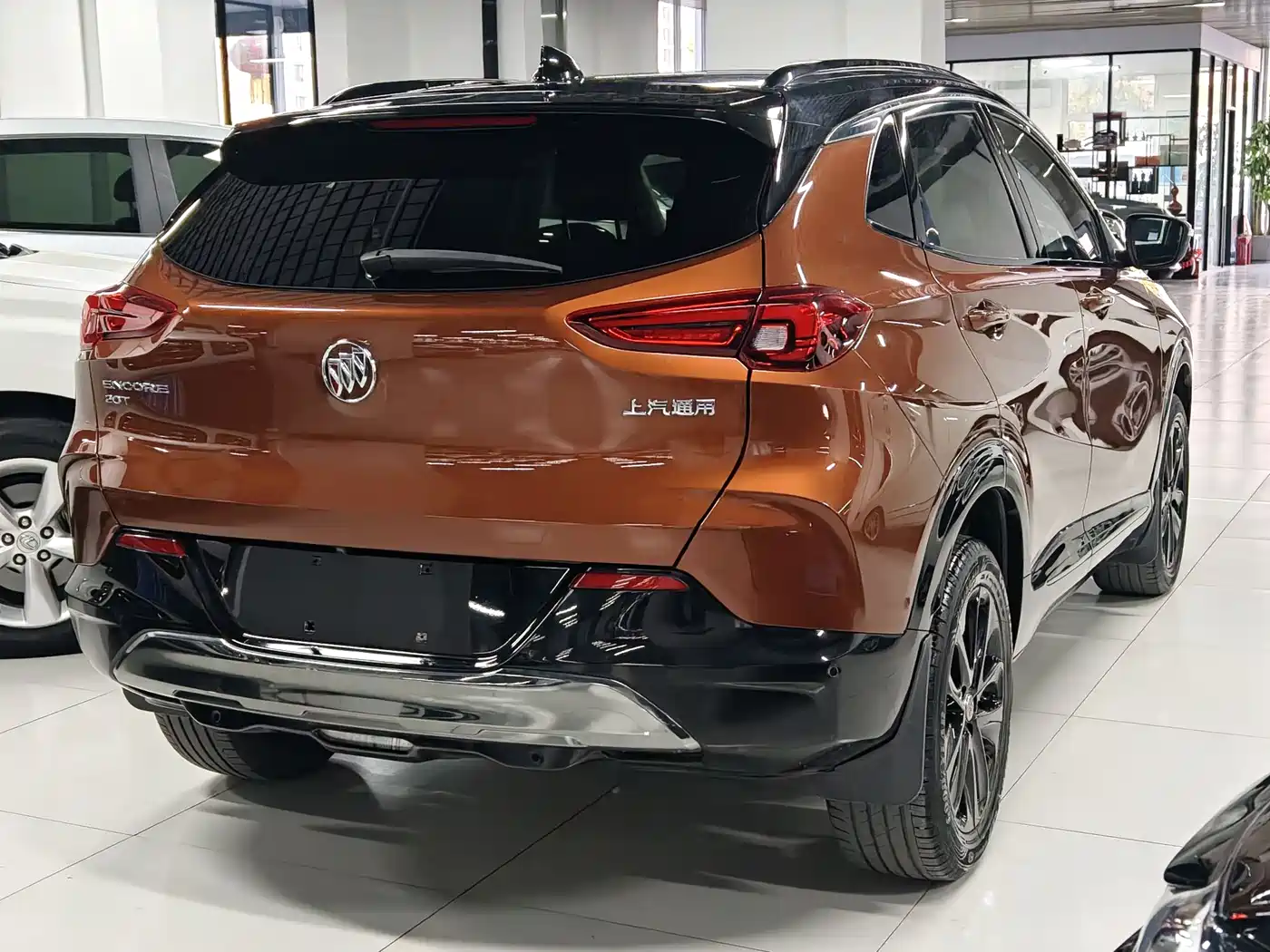 Buick Encore 2020 20T CVT Luxury Edition фото 3
