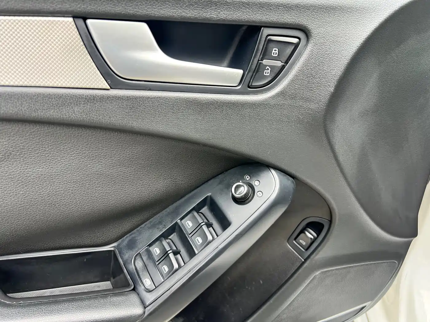 Audi A4L 2013 35 TFSI Automatic Standard фото 20