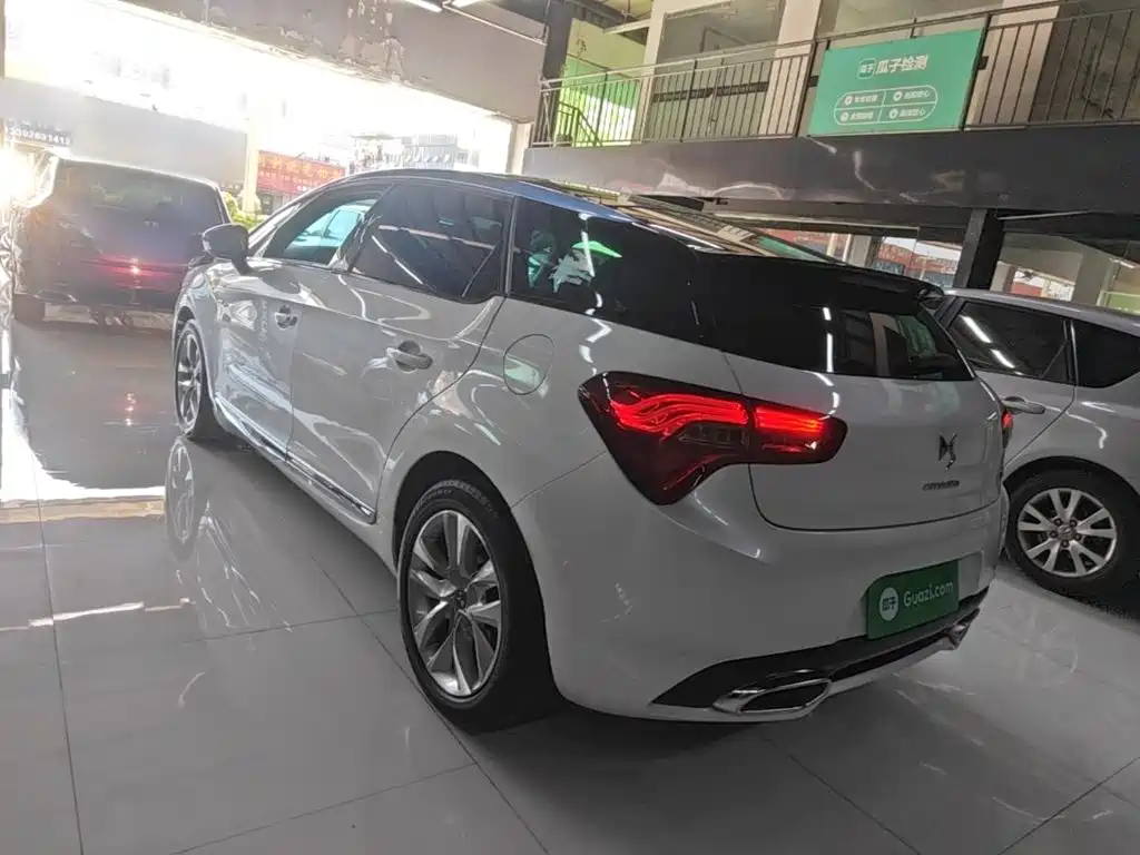 Фото 5 - DS 5