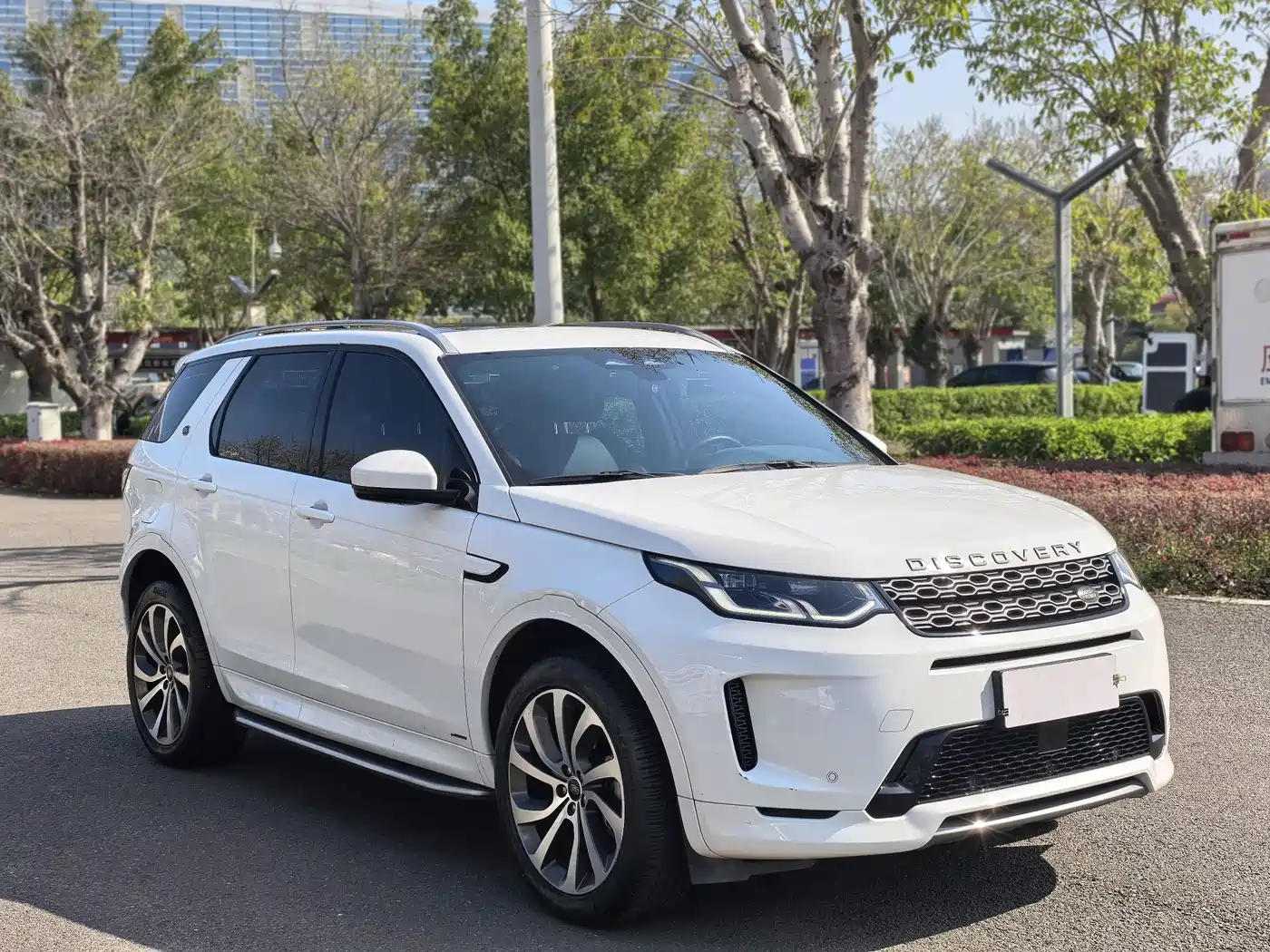 LAND ROVER DISCOVER SPORTS