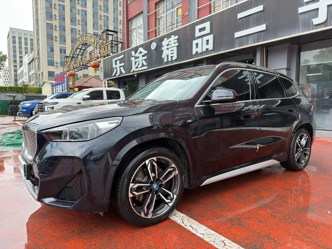 BMW iX1 2023 xDrive30L M Sport Package фото 2