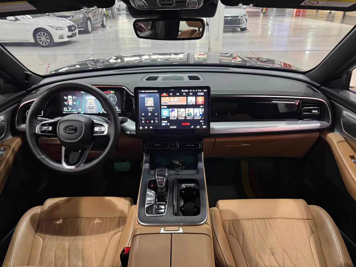 GAC Trumpchi Trumpchi GS8 2024 Navigator Series 2.0TGDI 4WD Luxury Smart Connect Edition фото 9