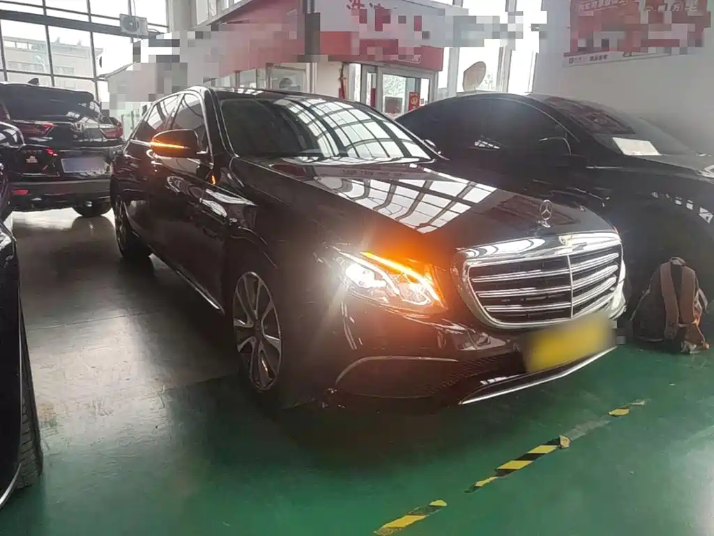 Mercedes-Benz E-Class 2017 E 200 L 4MATIC фото 4