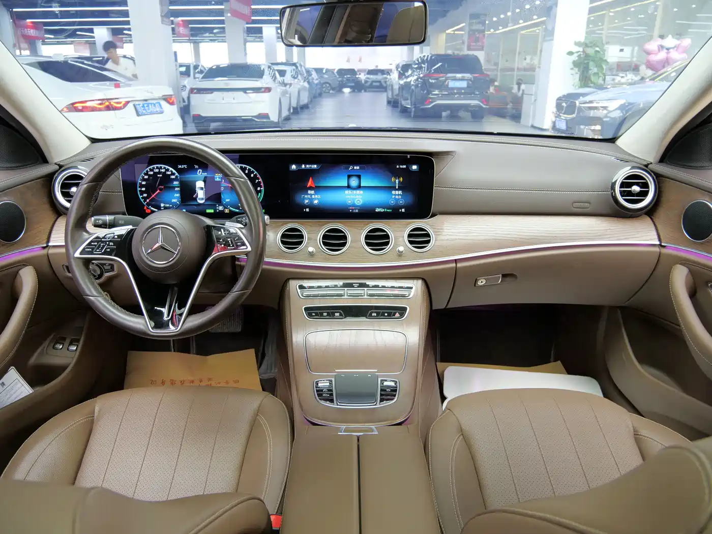 Mercedes-Benz E-Class New Energy 2023 E 350 e L Plug-in Hybrid Sedan фото 14