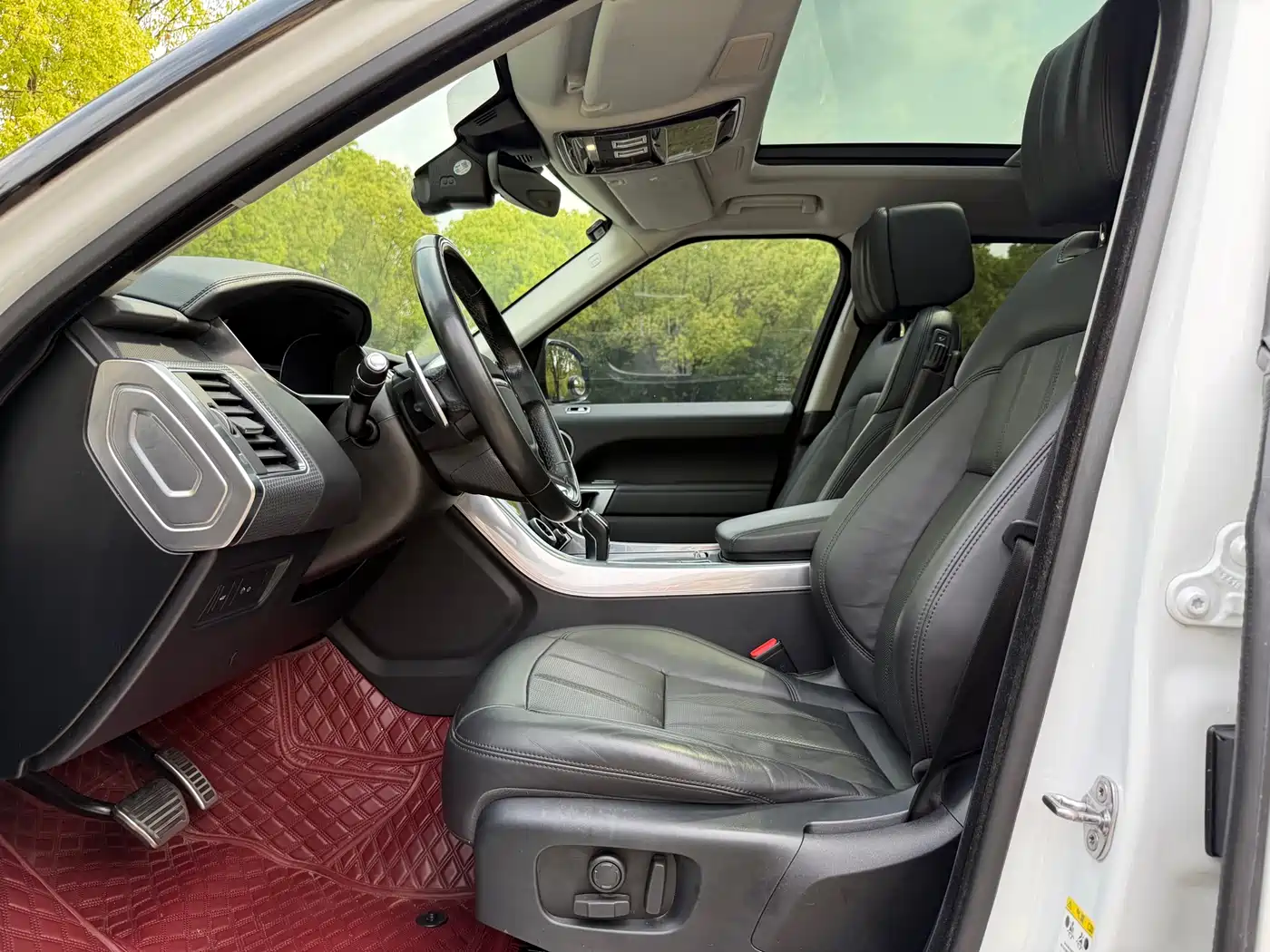 Land Rover Range Rover Sport 2019 3.0 L6 HSE DYNAMIC фото 3