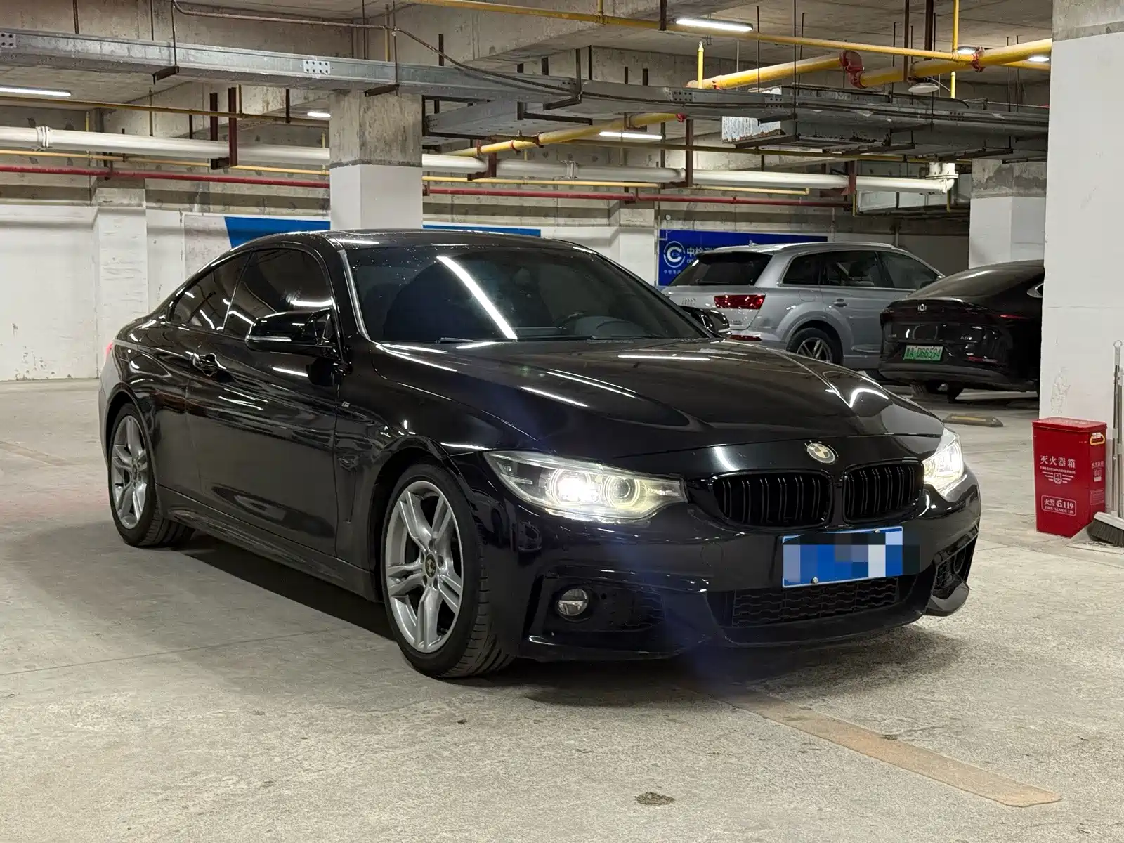 Photo 3 - BMW 4 Series