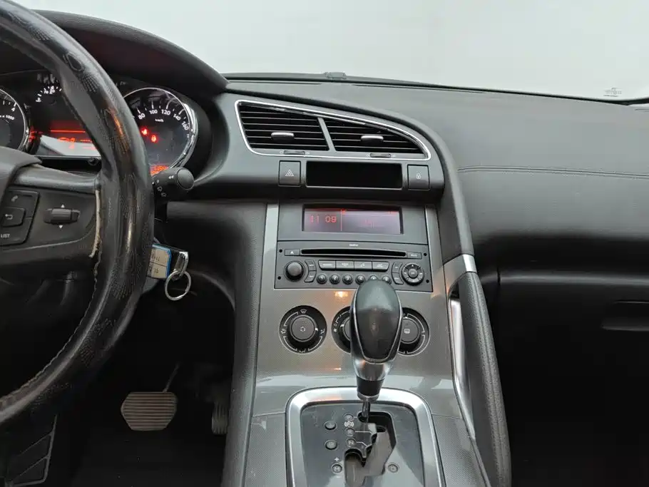 Photo 13 - Peugeot 3008