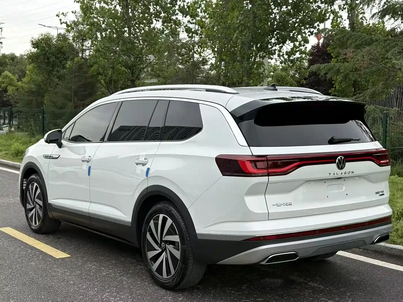 Volkswagen Talagon 2021 380TSI 4WD Luxury Premium Edition Pro фото 11