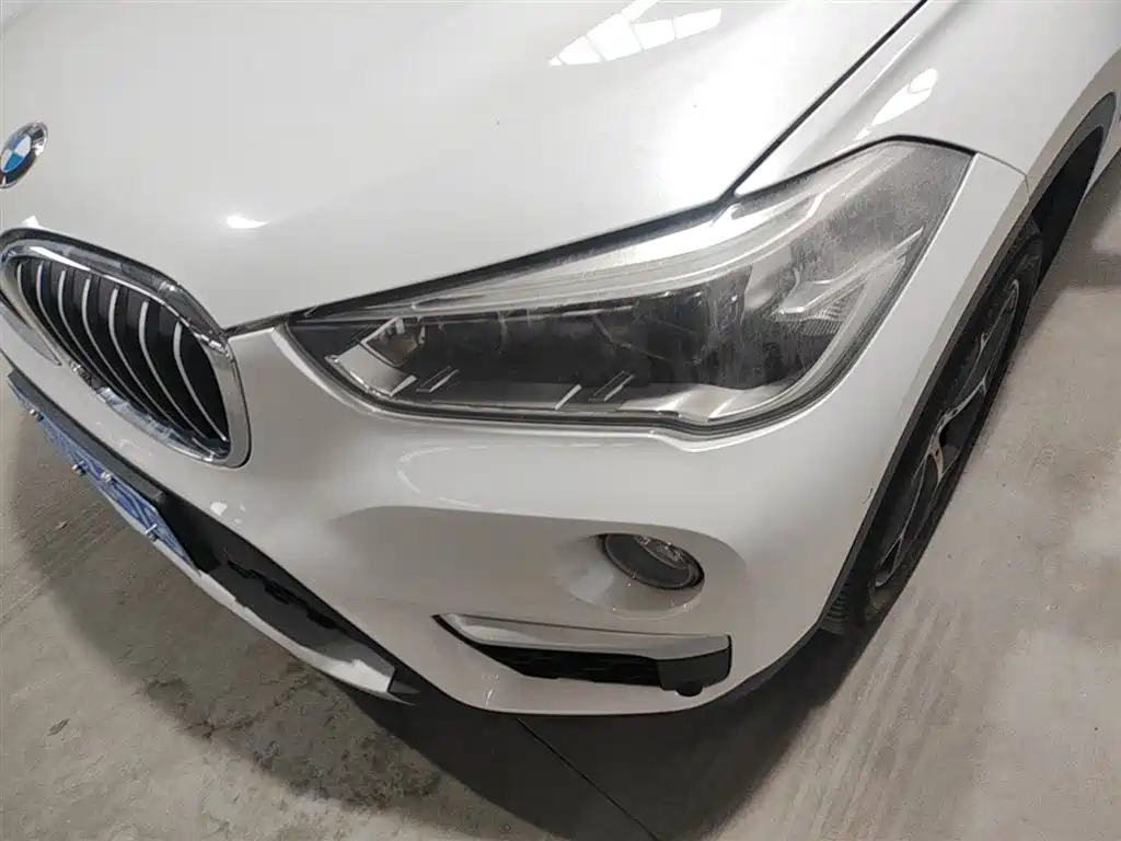 BMW X1 2016 sDrive18Li Luxury Model фото 24