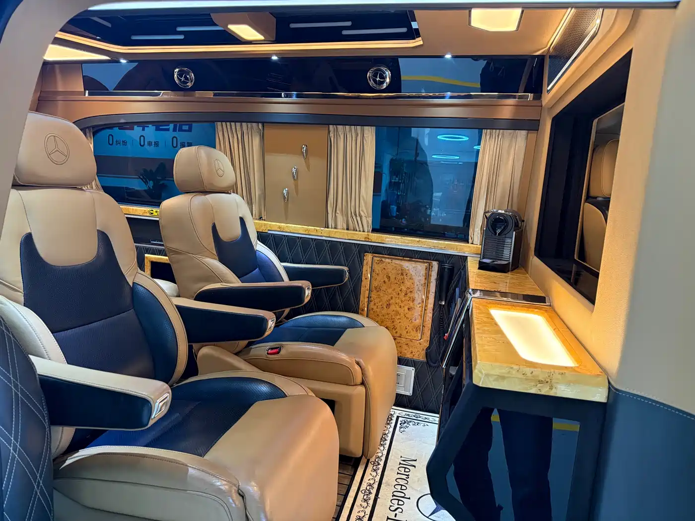 Mercedes-Benz Vito 2015 3.0L Elite фото 14