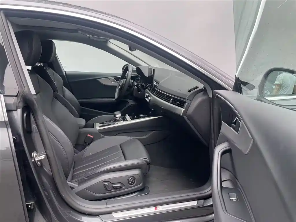 Audi A5 (Import) 2024 2024 Sportback 40 TFSI Fashion Dynamic