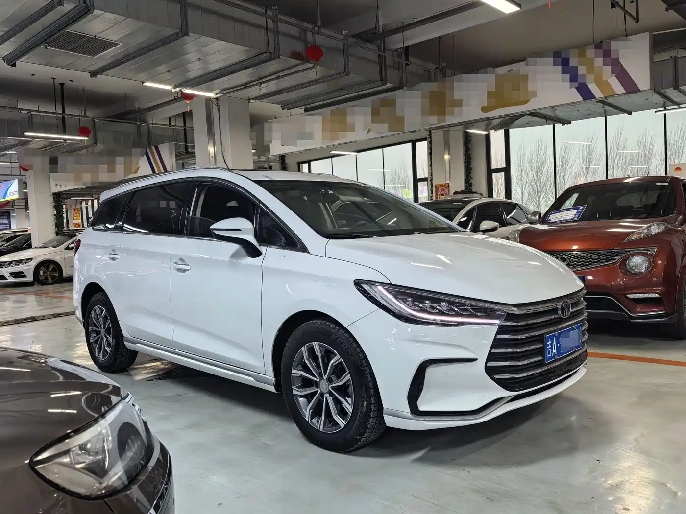 BYD Song MAX 2021 Upgrade 1.5T Automatic Luxury Edition 6-Seater фото 3