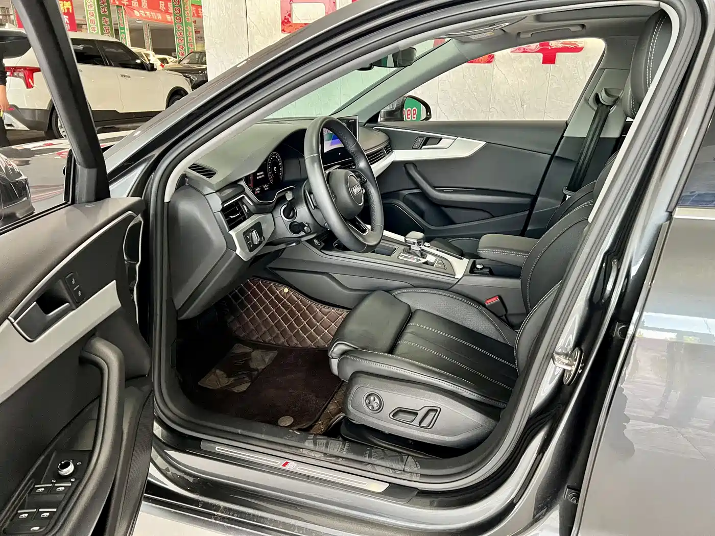 Audi A4L 2022 40 TFSI Fashion Dynamic фото 3