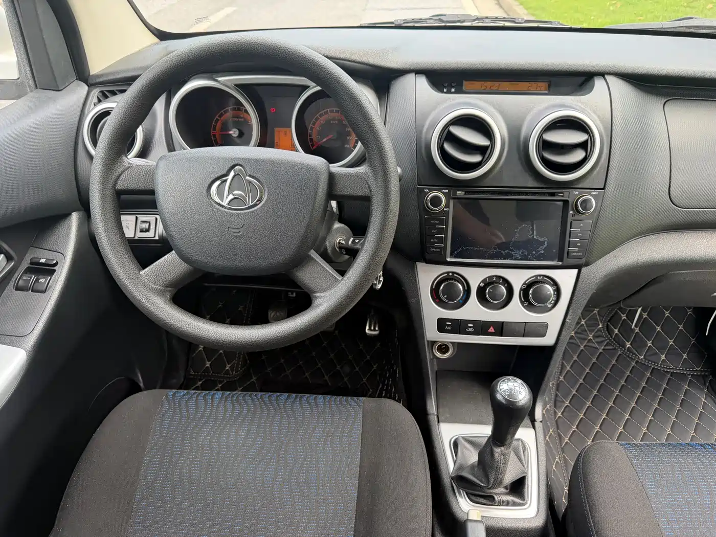 Changan Kaicheng Ono S 2017 2017 1.5L Ono S Luxury EA15-AB
