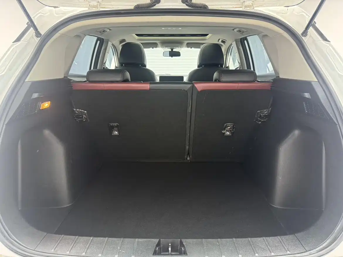 GEELY AUTOMOBILE BINYUE