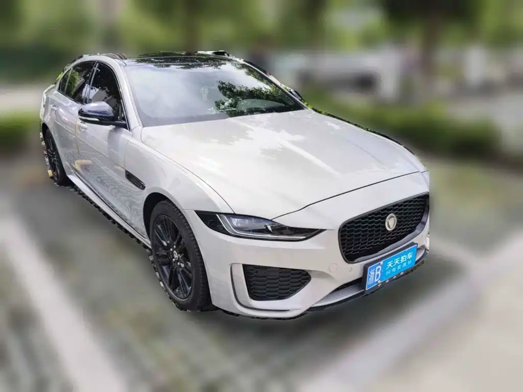 Jaguar XEL 2025 2025 2.0T 250PS R-DYNAMIC 90th Anniversary Edition
