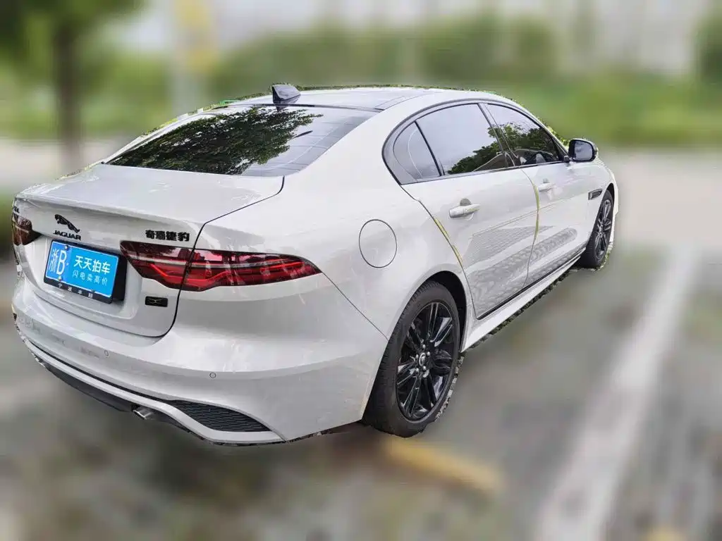 Jaguar XEL 2025 2025 2.0T 250PS R-DYNAMIC 90th Anniversary Edition