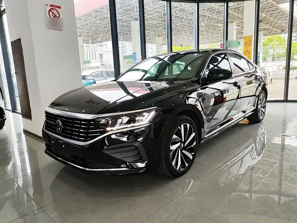 Volkswagen Passat 2025 Outstanding 330TSI Elite Edition