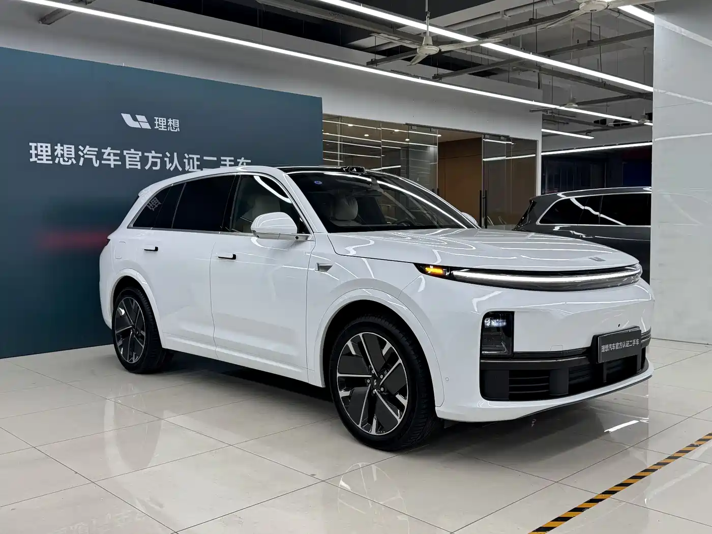 Li Auto IDEAL L7