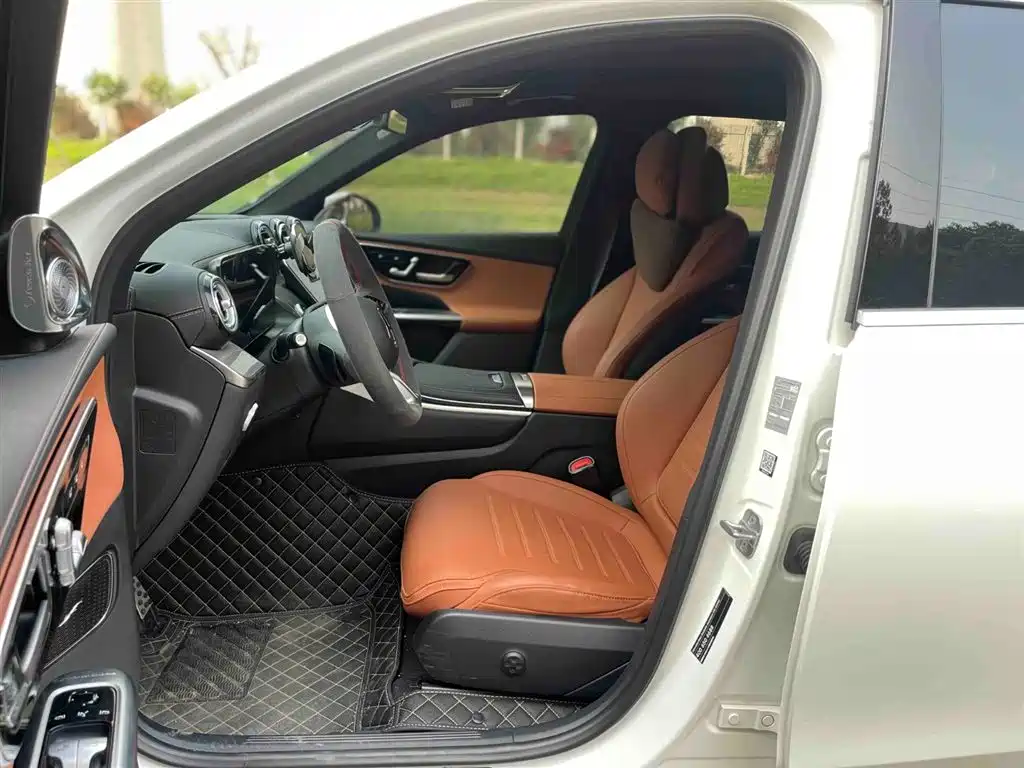 Mercedes-Benz GLC 2024 GLC 260 L 4MATIC Dynamic 5-seater фото 11