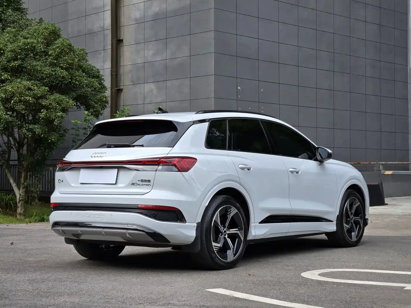 Audi Q4 e-tron 2023 2023 40 e-tron Innovation Edition