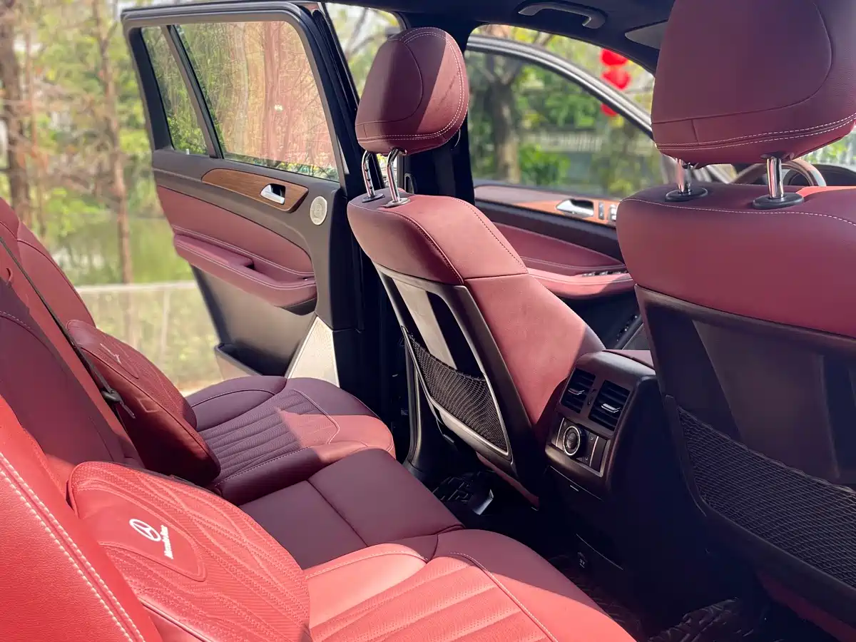 Mercedes-Benz GLS 2018 Facelift GLS 320 4MATIC фото 35