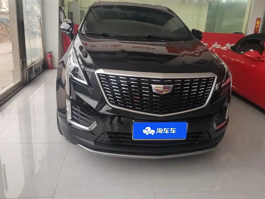 CADILLAC XT5