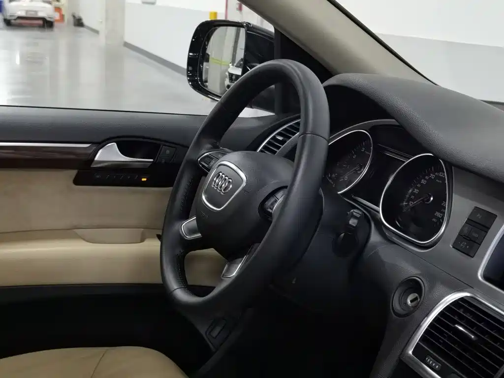 Audi Q7 2012 2012 3.0 TFSI Progressive (200kW)