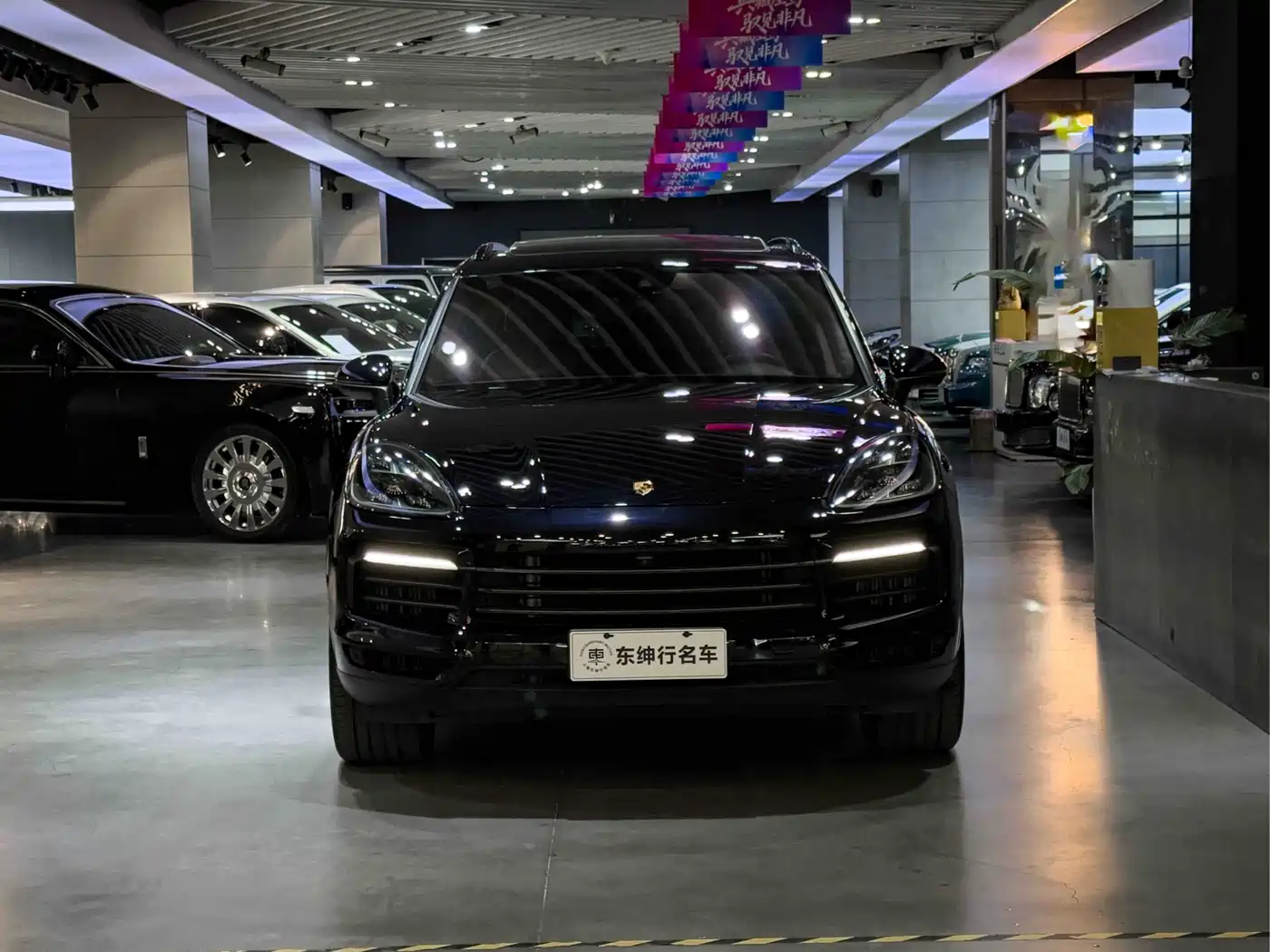 PORSCHE CAYENNE