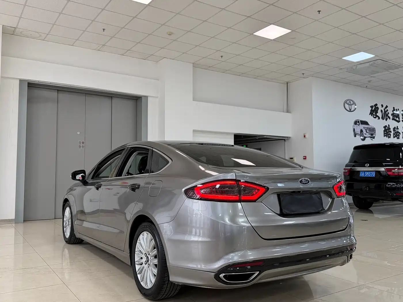 FORD MONDEO