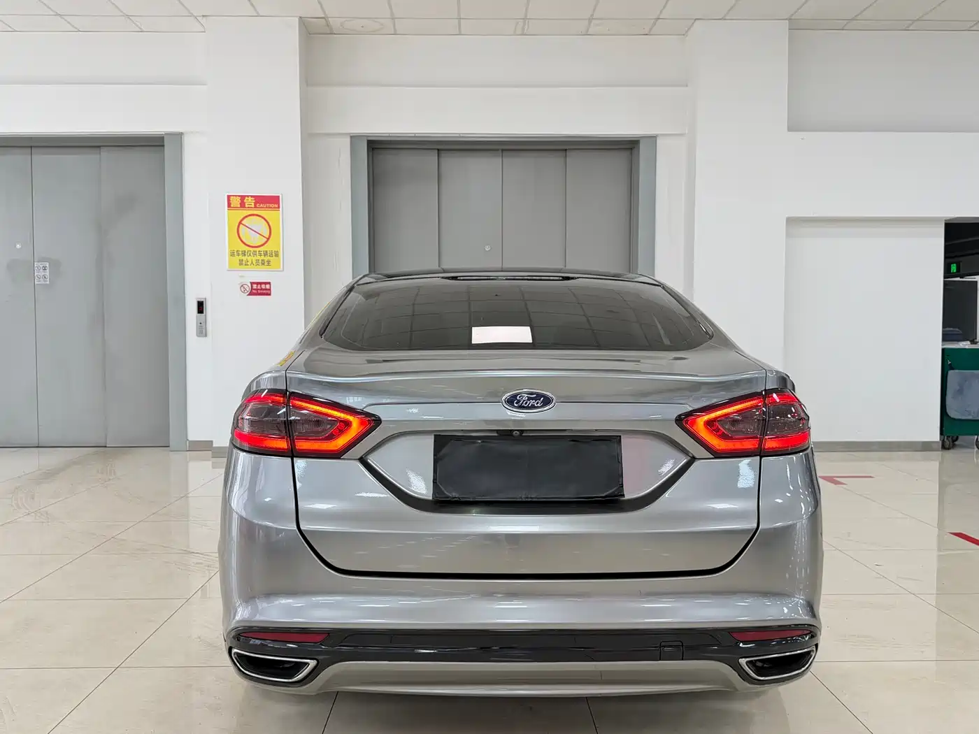 FORD MONDEO