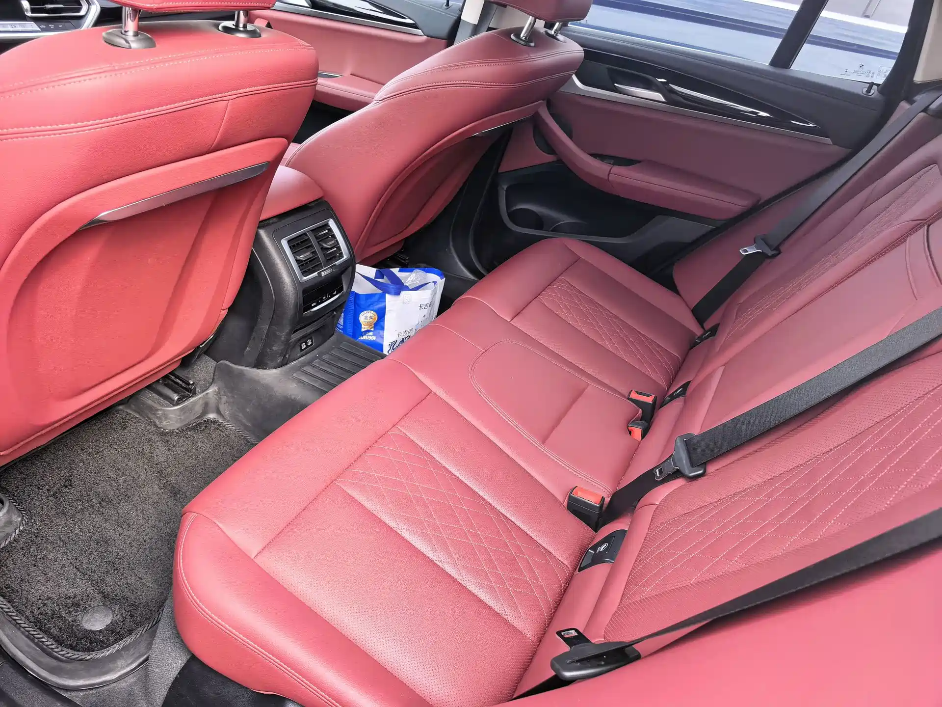 Фото 7 - BMW iX3