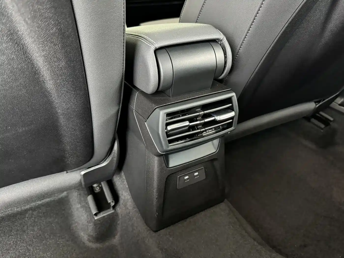 Audi A3 2023 Facelift A3L Limousine 35 TFSI Fashion Sport фото 25
