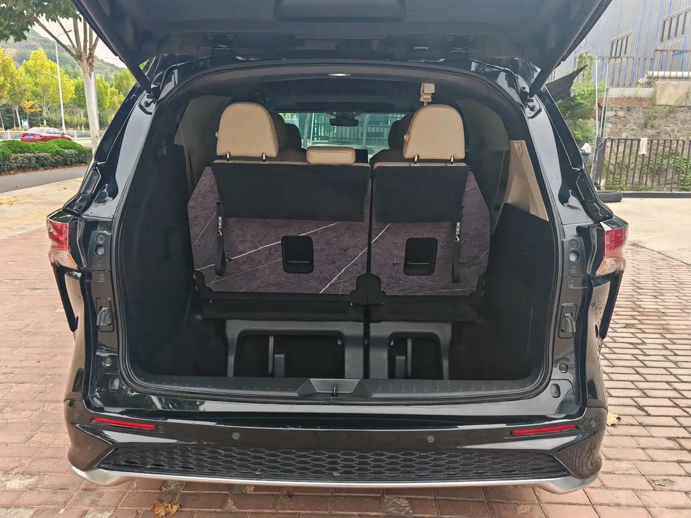 Toyota Granvia 2024 2023 2.5L Hybrid Prestige PLUS Edition