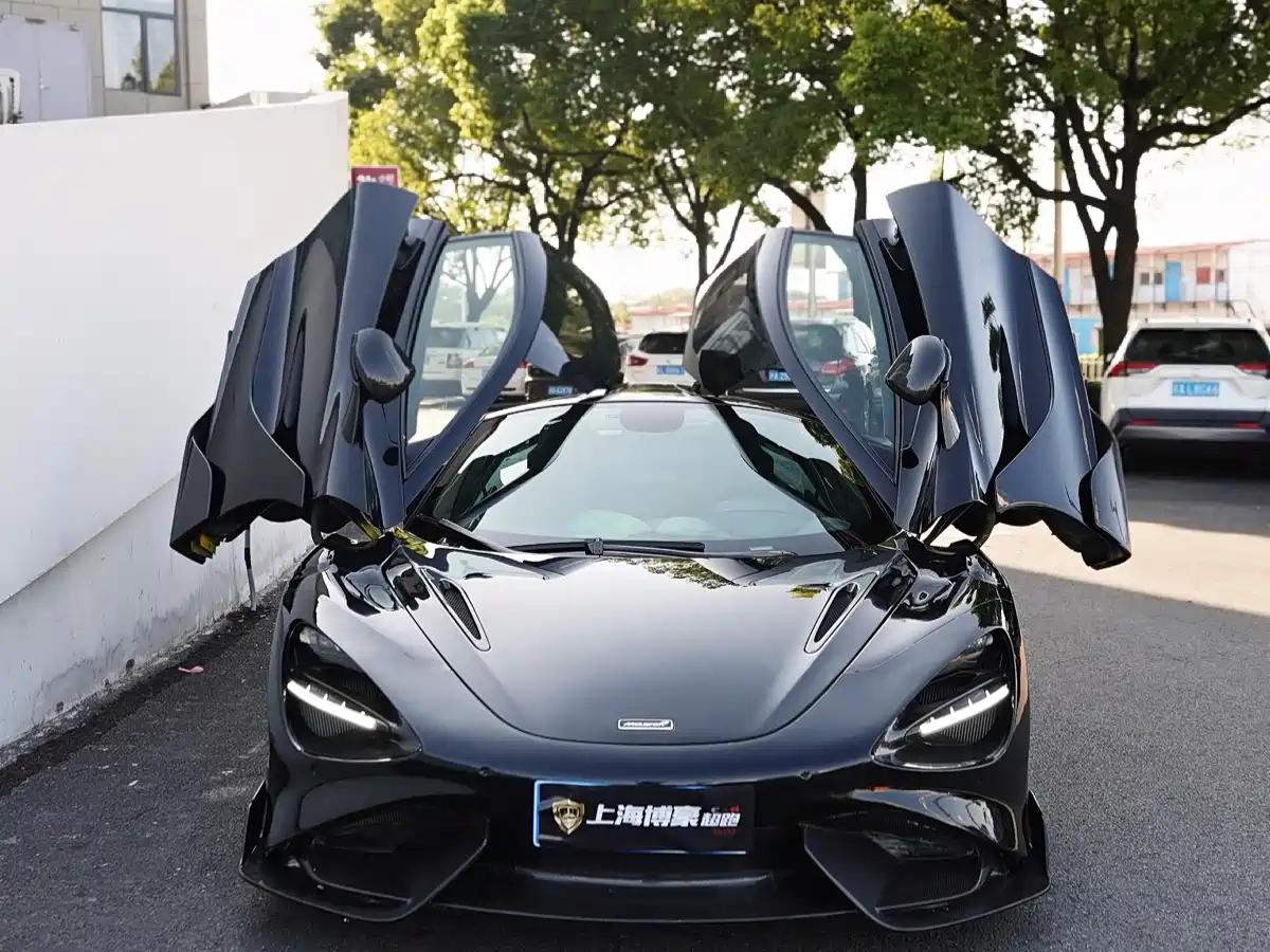 McLaren 720S 2019 4.0T Coupe фото 2