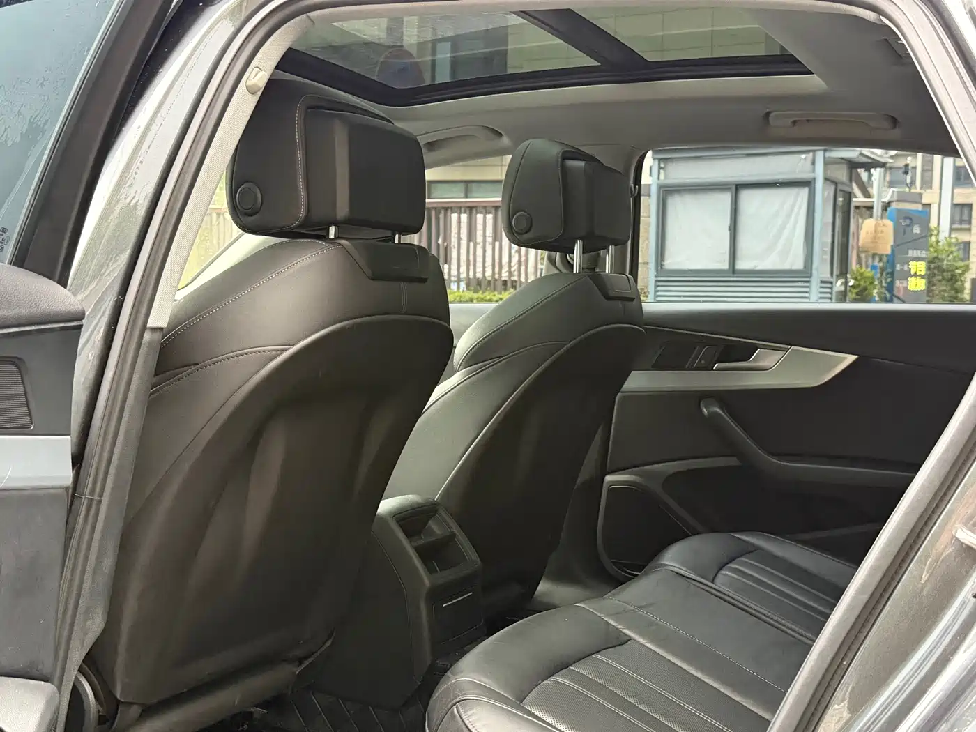 Audi A4L 2020 40 TFSI Fashion Dynamic Edition фото 5