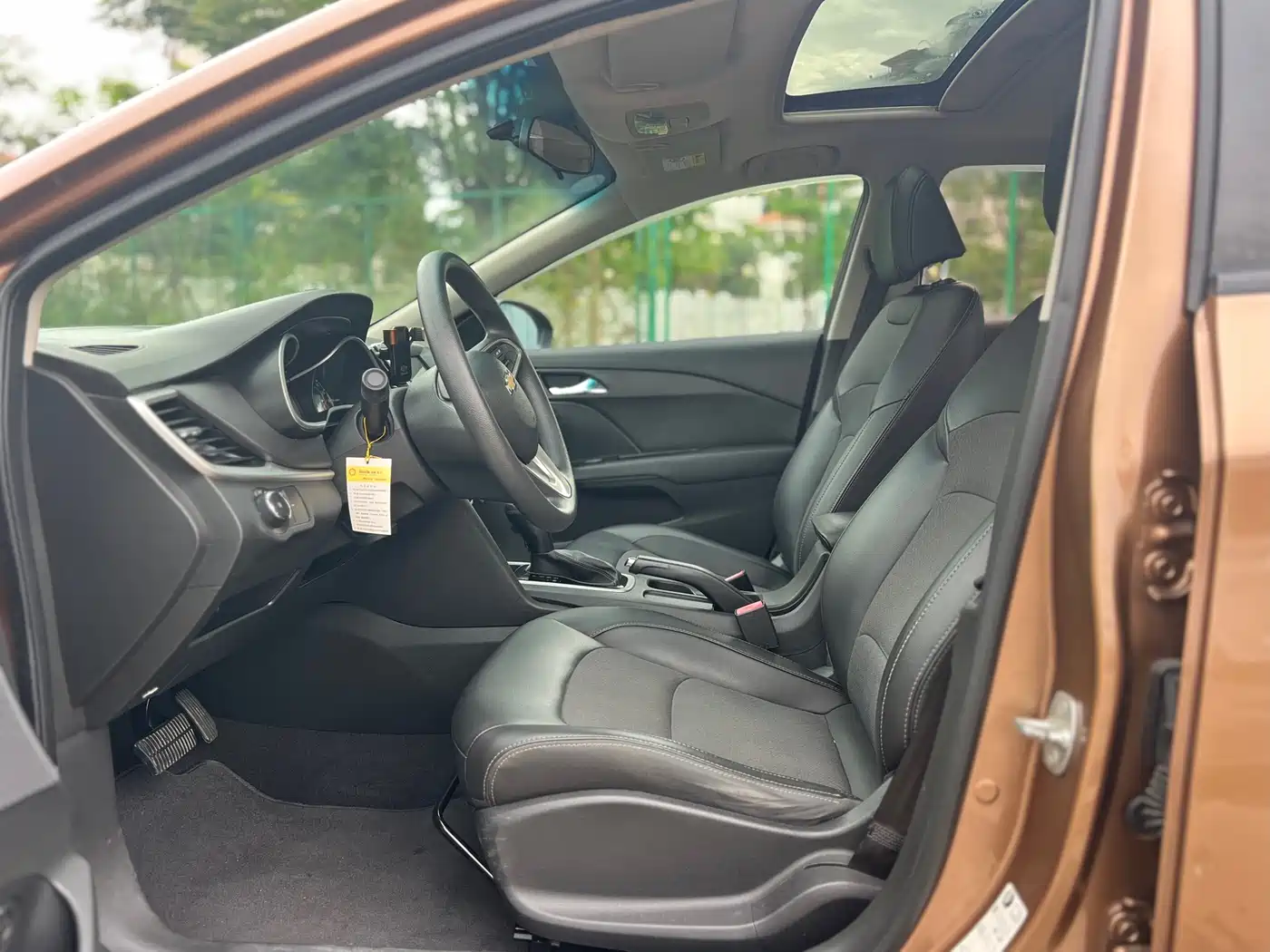 Chevrolet Cavalier 2018 320 Auto Enjoy Sunroof Edition фото 5