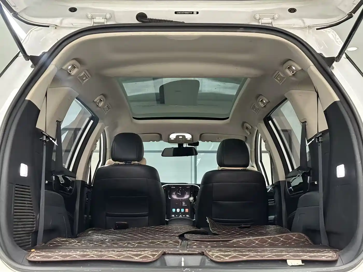 BYD Song MAX 2017 1.5T Auto Smart Connect Premium 7-seater фото 10