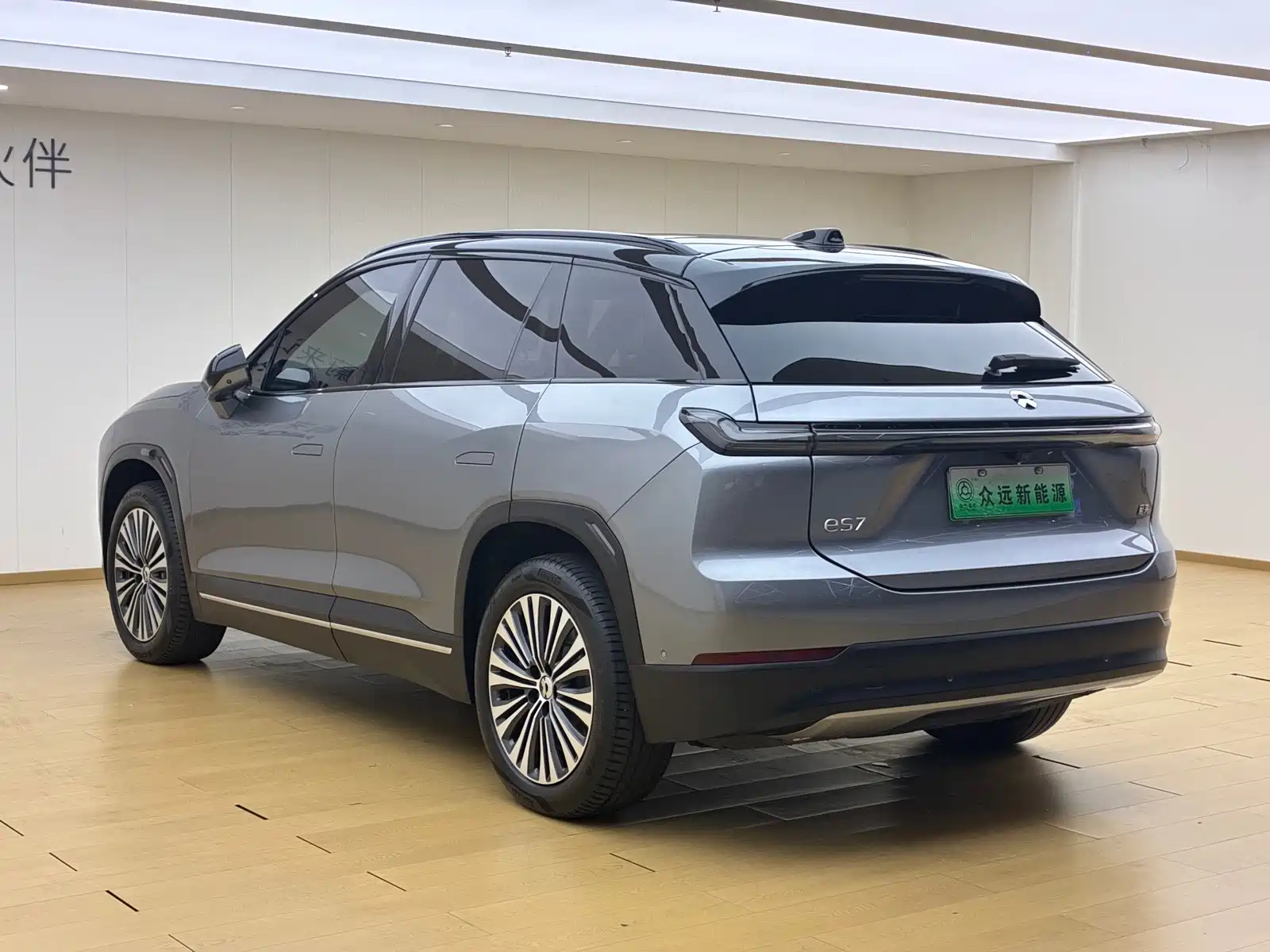 Фото 6 - NIO ES7