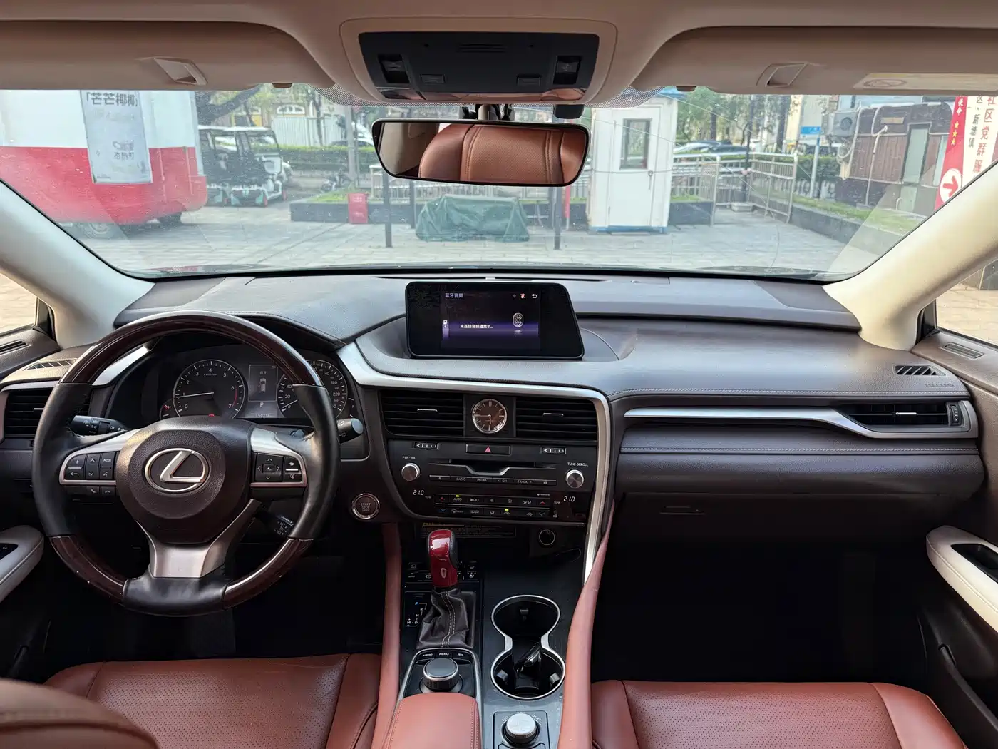Lexus RX 2016 300 4WD Elegance Edition (China V) фото 9