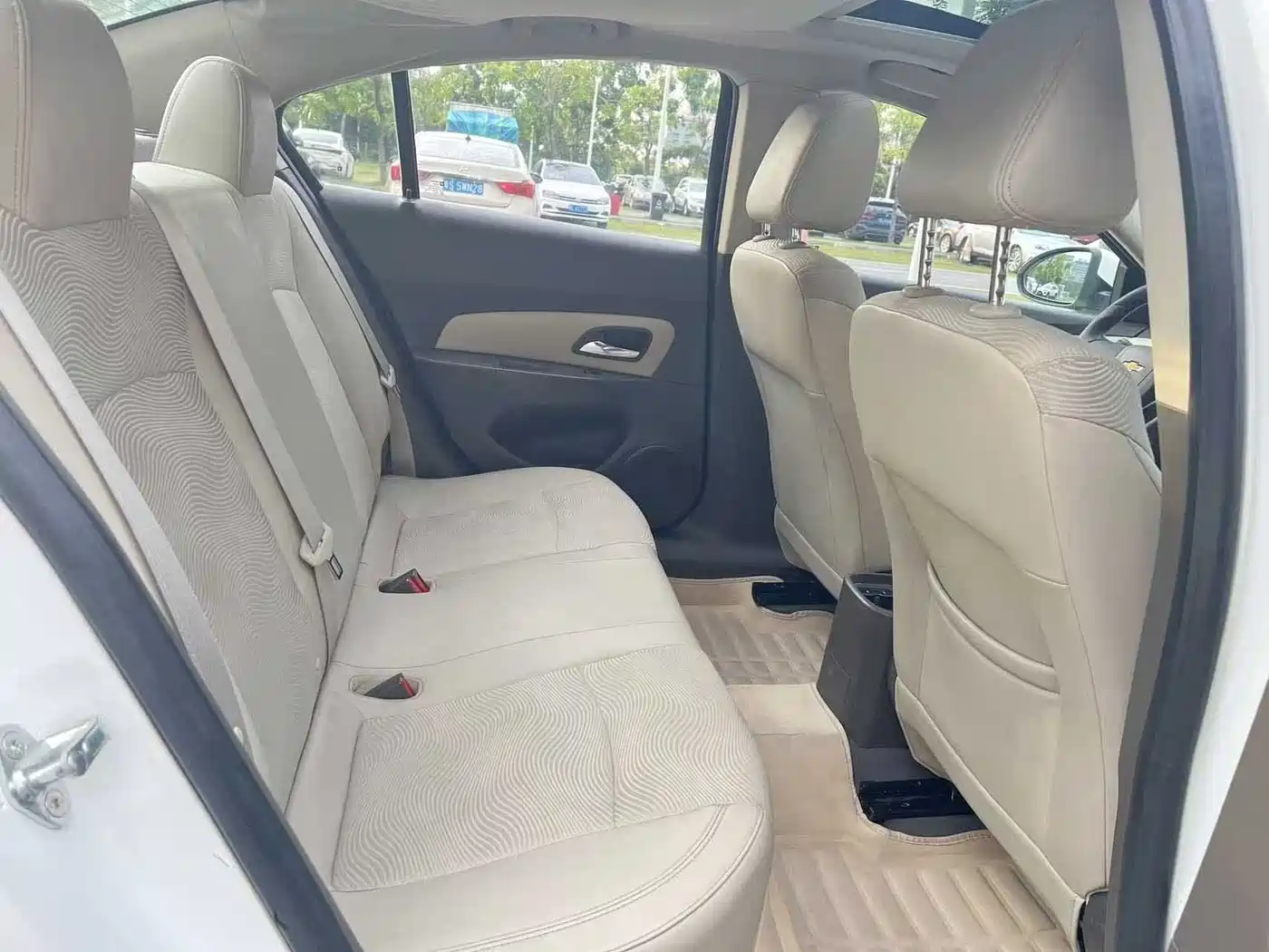 Chevrolet Cruze 2015 1.5L Classic SE AT фото 18