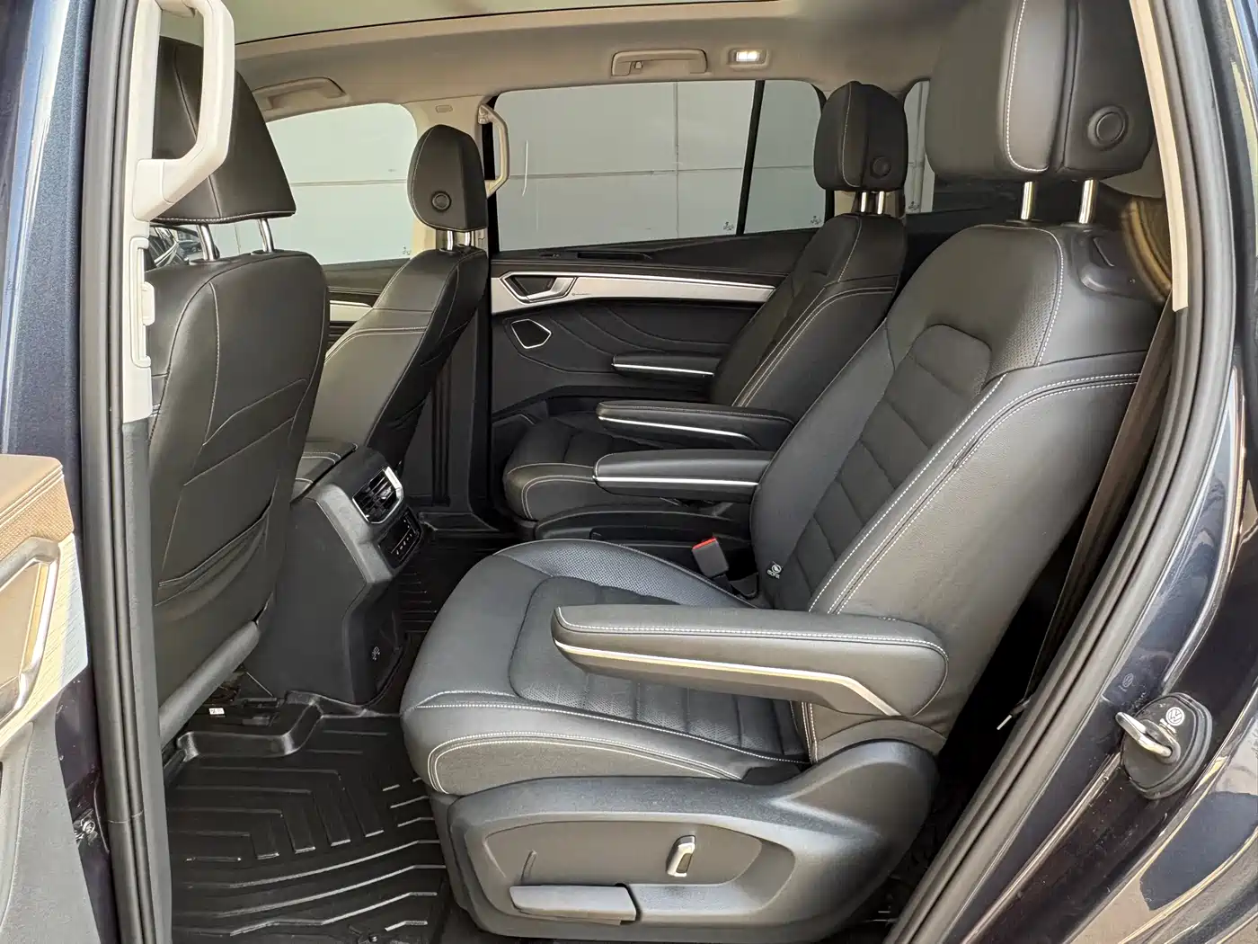 Volkswagen Talagon 2022 380TSI 4WD Luxury Premium Pro Edition 6-seater фото 10