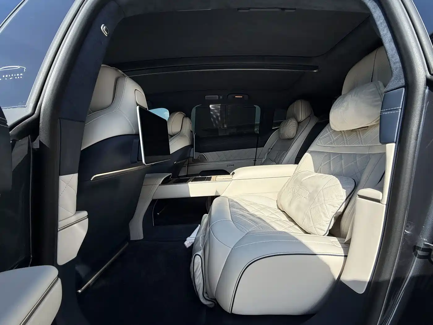 NIO ET9 2025 2025 100kWh Launch Limited Edition