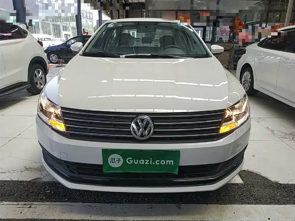Volkswagen Lavida 2017 1.6L Automatic Trend Edition фото 3