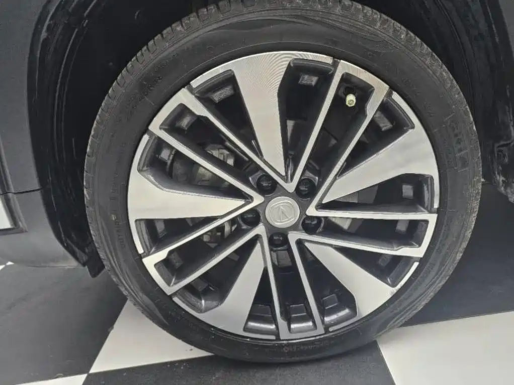Changan CS35 PLUS 2023 2022 Blue Whale NE 1.4T DCT Pilot