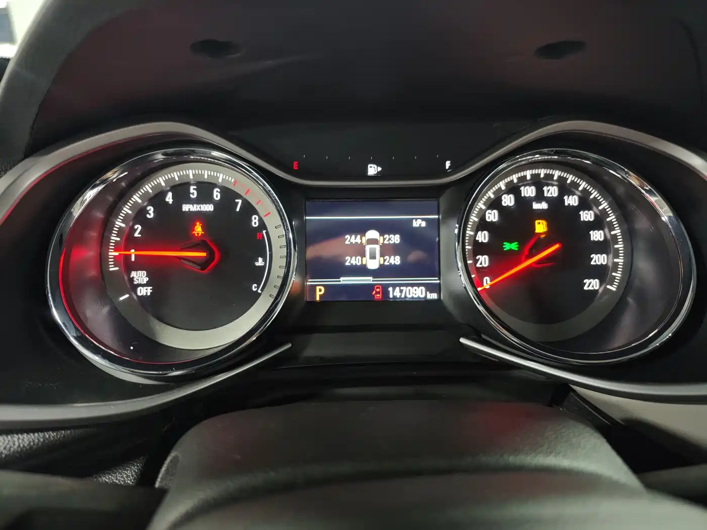 Chevrolet Volando 2018 530T Auto Sport Edition (5+2 seater) China V фото 12