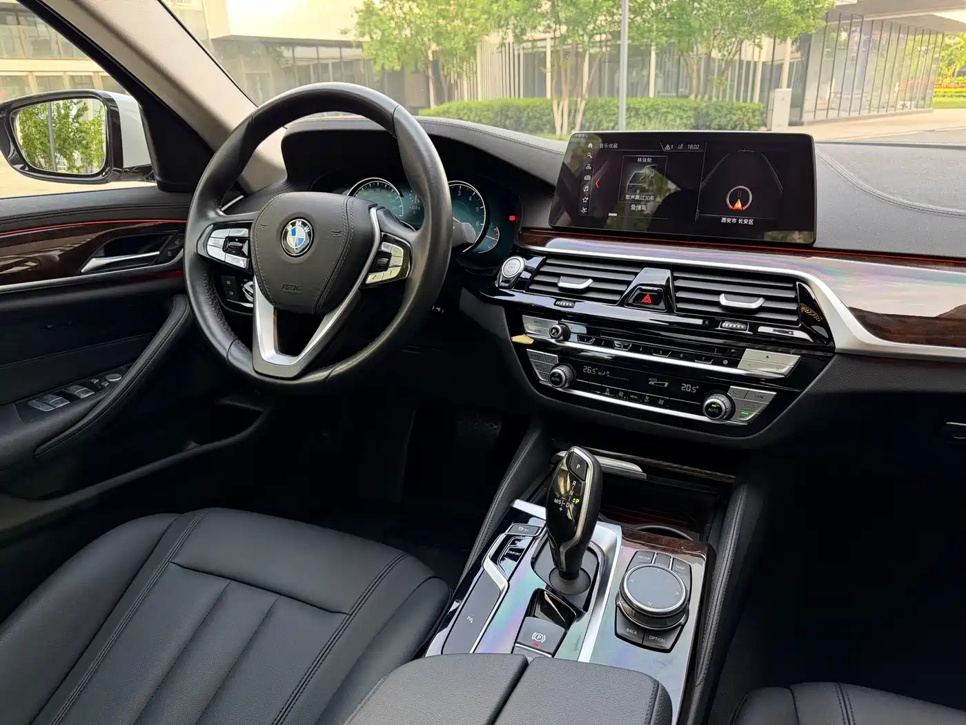 BMW 5 Series 2018 525Li Luxury Package фото 15